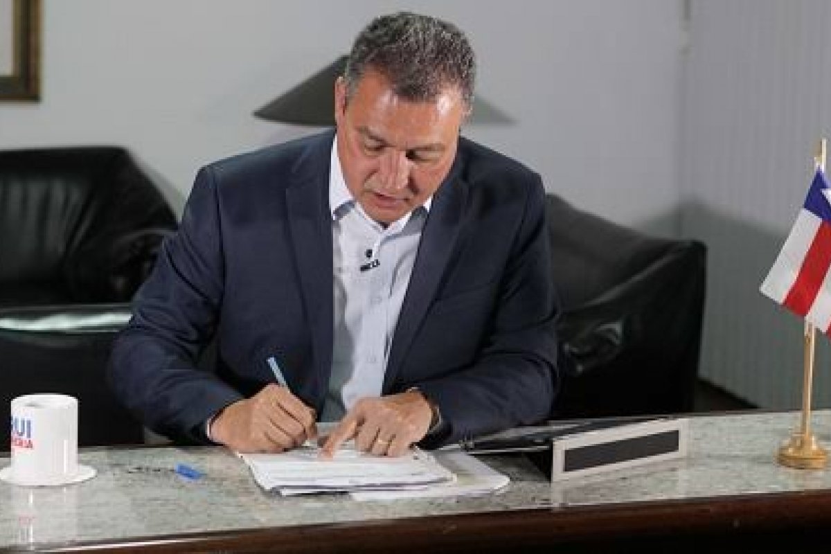"Se algum agente público se envolveu, que pague", diz Rui sobre respiradores 