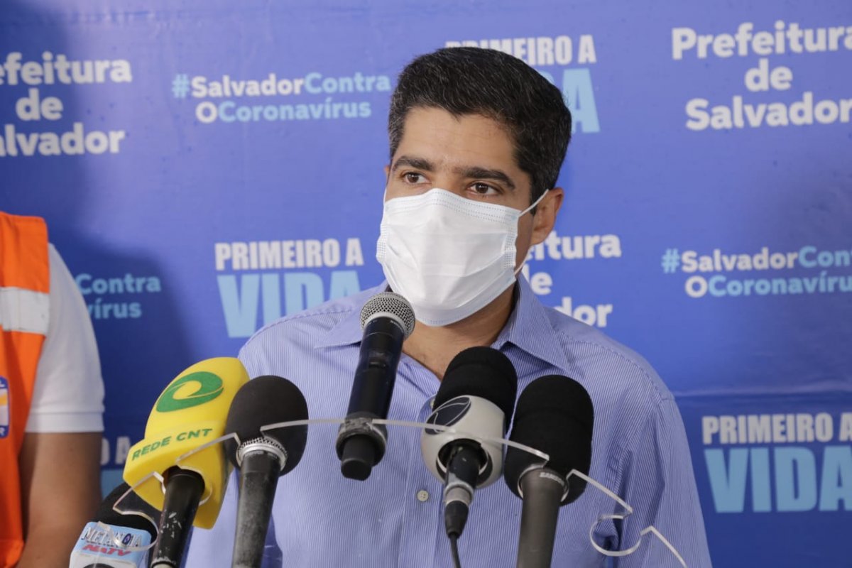 Dois paredões foram fechados no fim de semana pela prefeitura