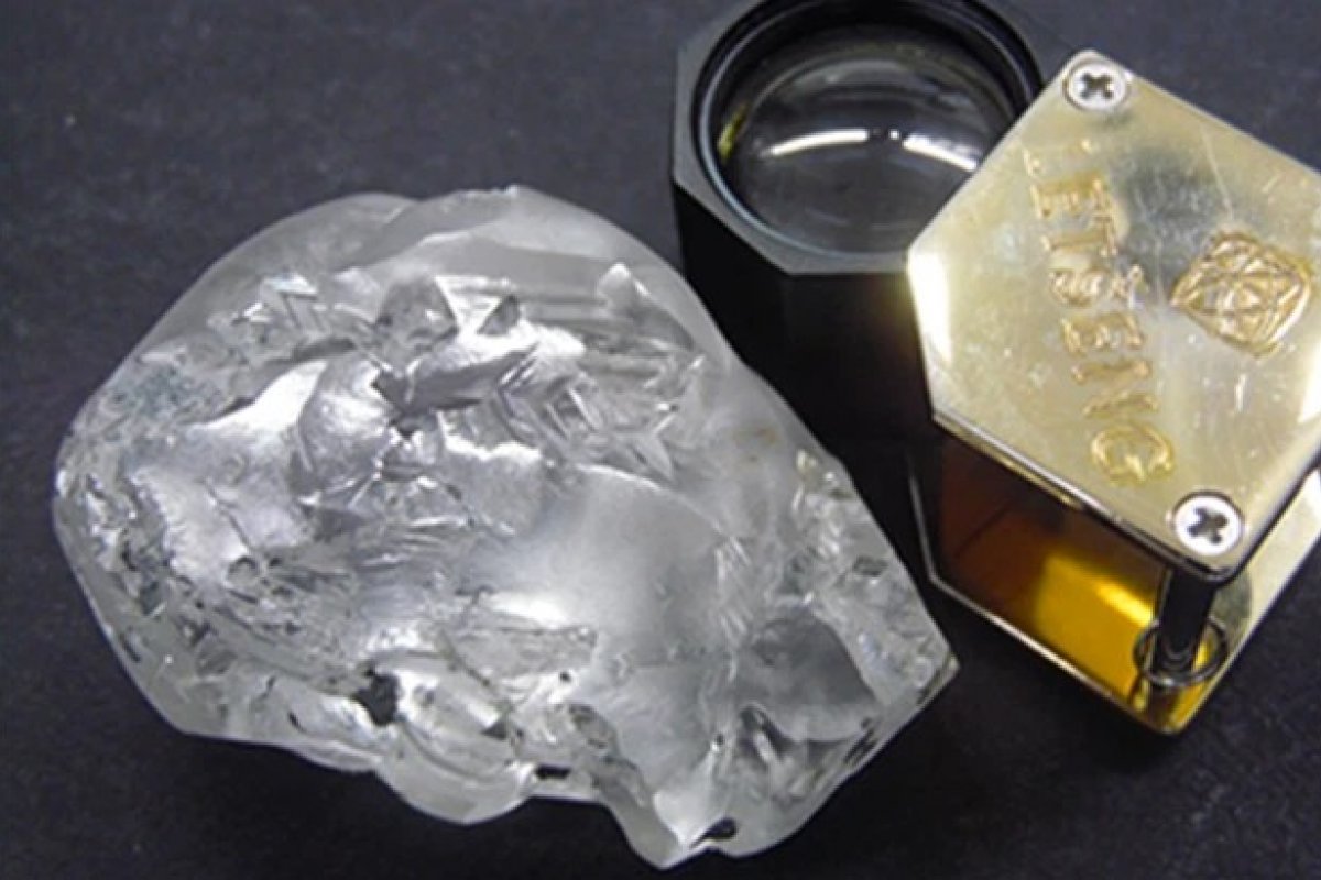 Diamante de 442 quilates avaliado em mais de R$100 milhões é encontrado na África