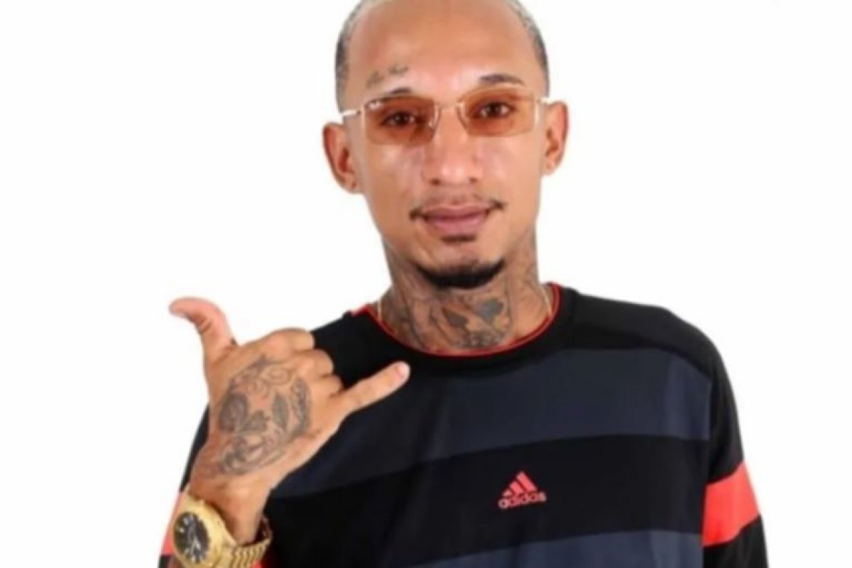 Cantor  morre em confronto com policiais na Bahia 