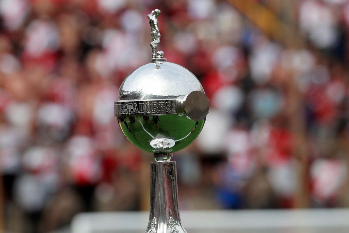 Conmebol busca contrato com Facebook para transmissão da Libertadores e da Copa Sul-Americana