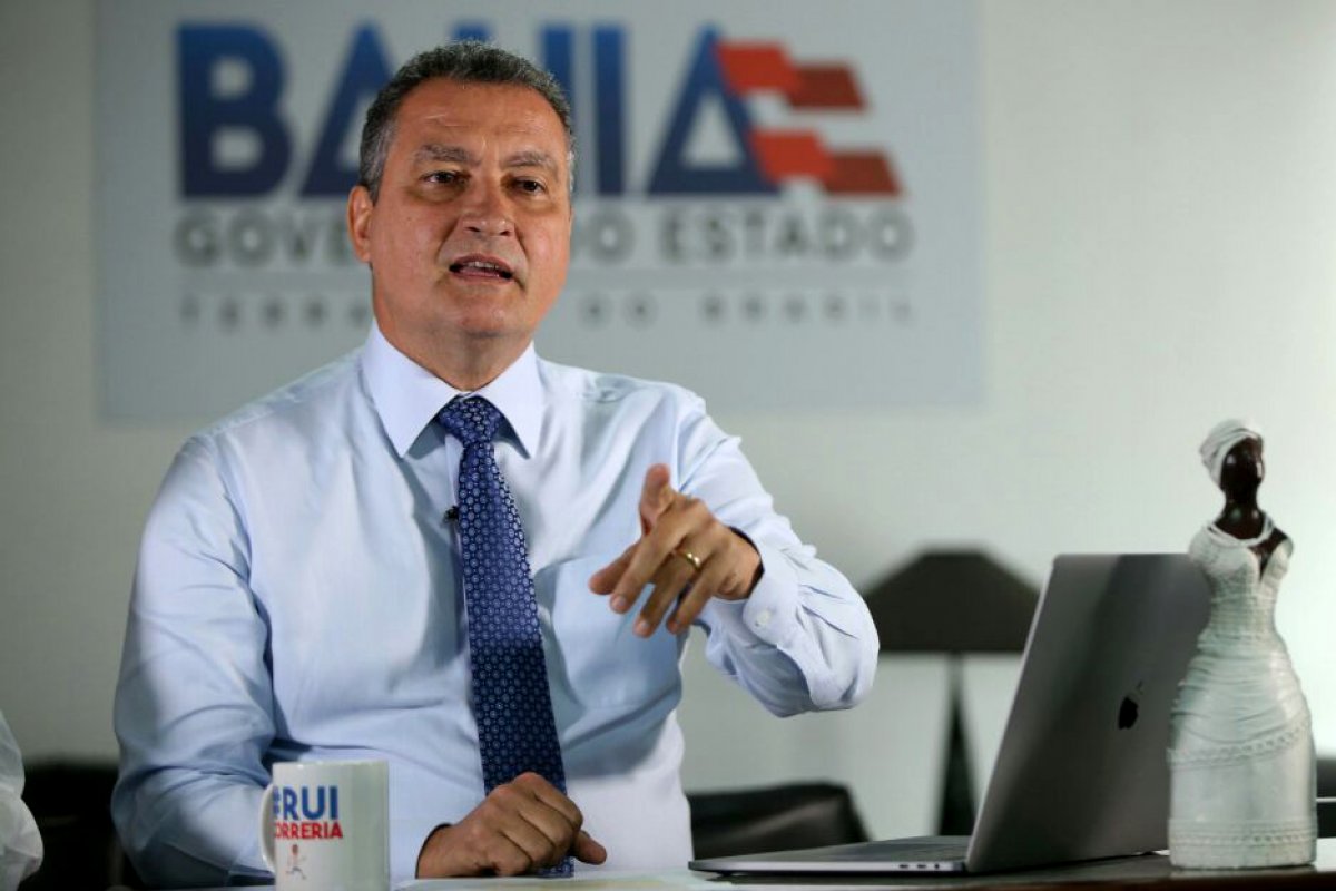 Rui Costa sanciona projeto de criação da Companhia Baiana de Insulina