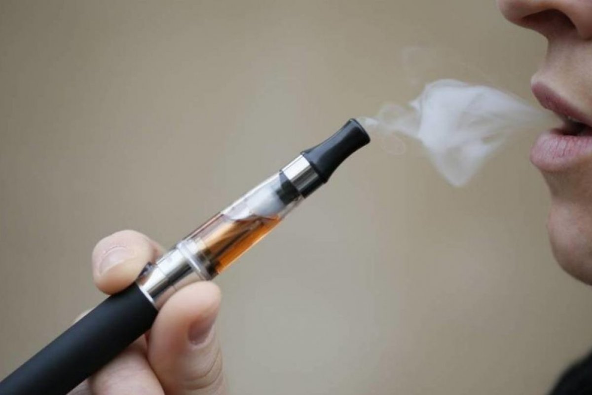 Estudos apontam falhas no cigarro eletrônico como estratégia para fumantes largarem vício 