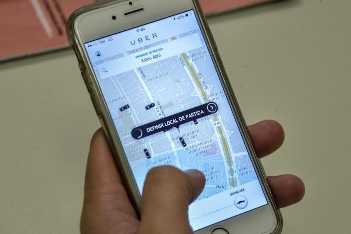 Uber exigirá documento com foto de passageiros antes da viagem