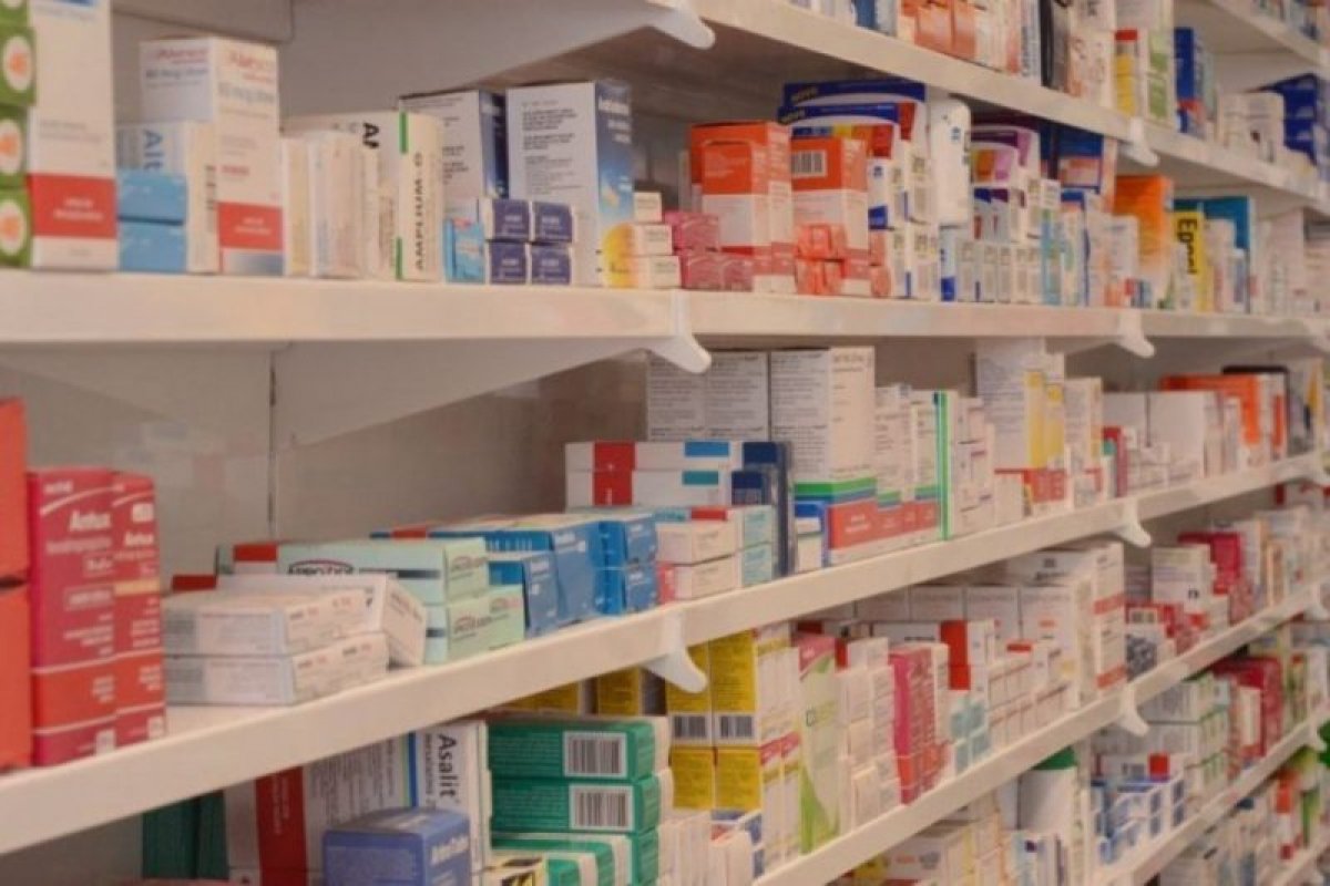 Estudo brasileiro revela que azitromicina é ineficaz no tratamento da Covid-19