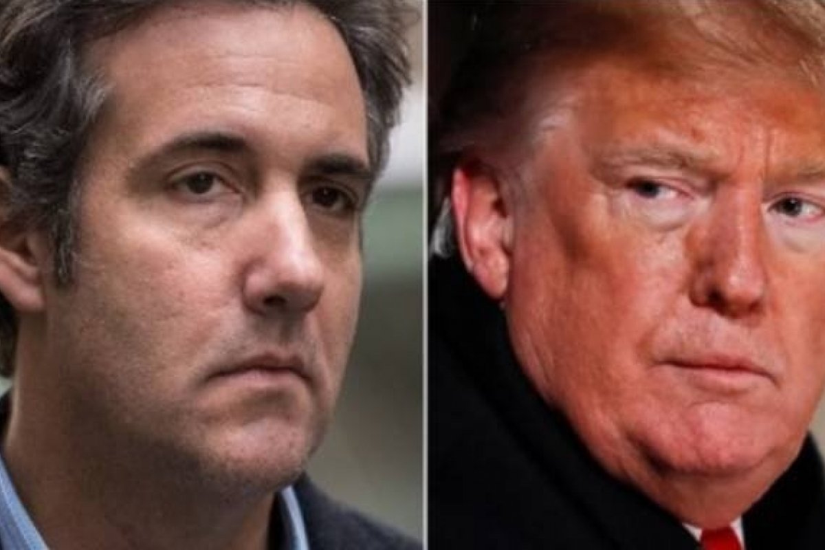 Ex-advogado de Trump alega que o presidente dos EUA fez comentários racistas sobre Obama e Mandela