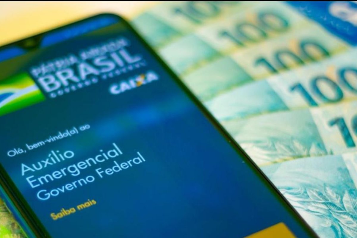 Erro deixa quase um milhão de pessoas sem auxílio emergencial em agosto