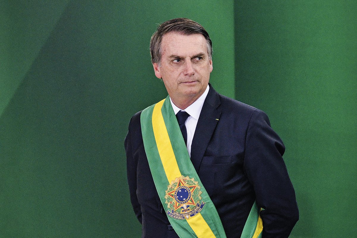 Oposição diz que recuo quanto a Renda Brasil trata-se de estratégia eleitoral de Bolsonaro