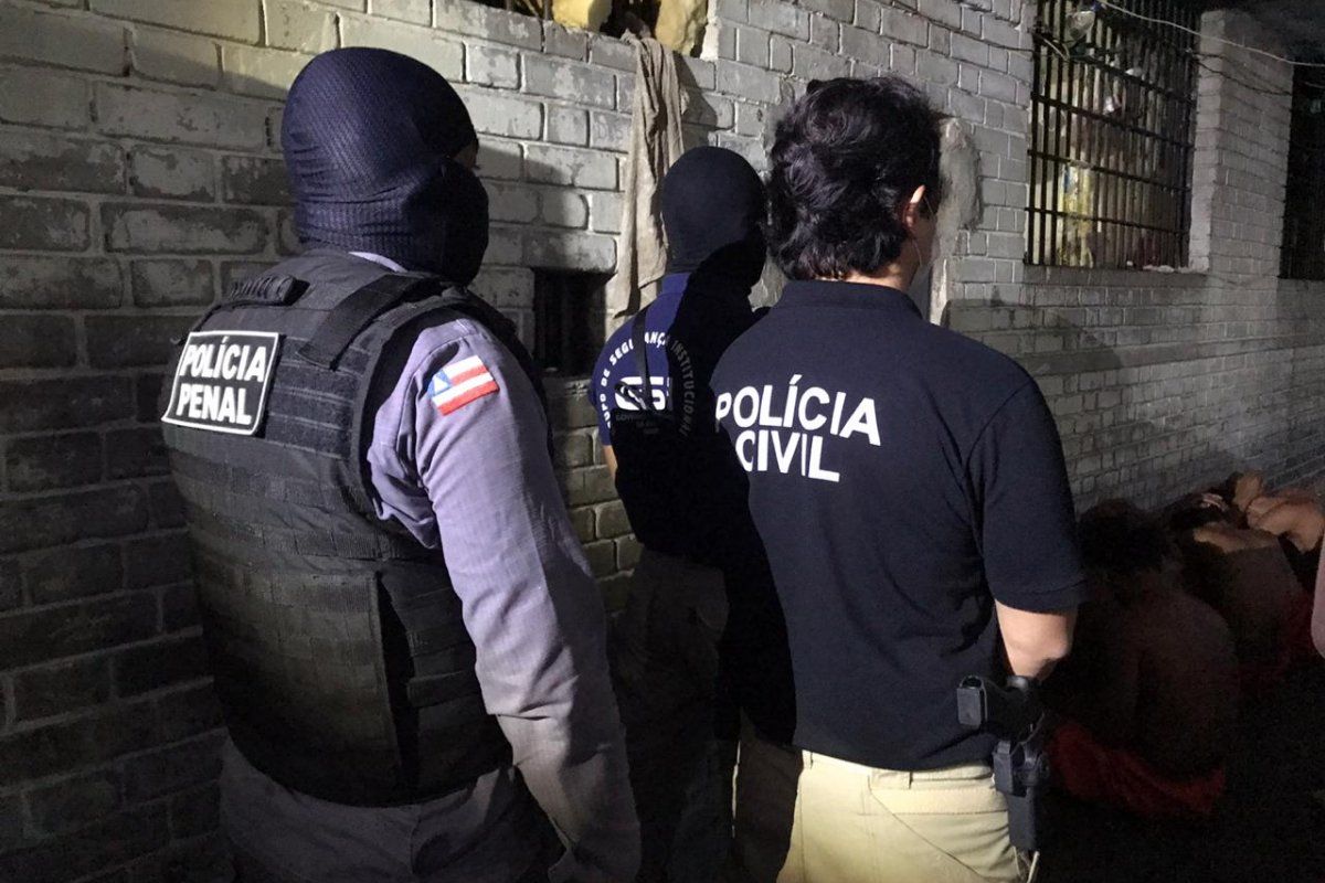  Operação identifica líderes de uma quadrilha responsável por comendar 30% dos roubos de veículos 