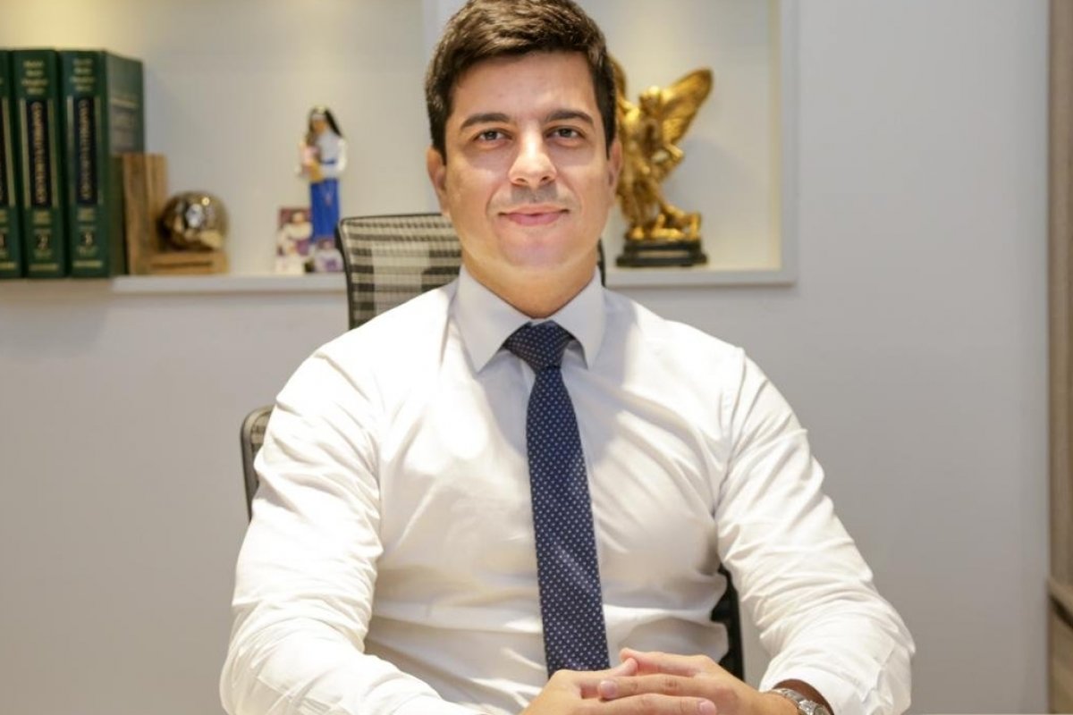 Expert baiano em cirurgia robótica  assume equipe no Hospital Aliança