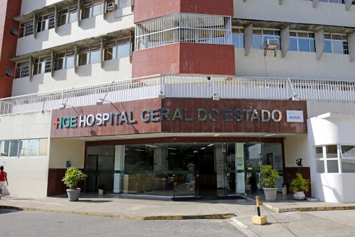 Mulher é presa após esfaquear atual namorada do ex-companheiro em Salvador