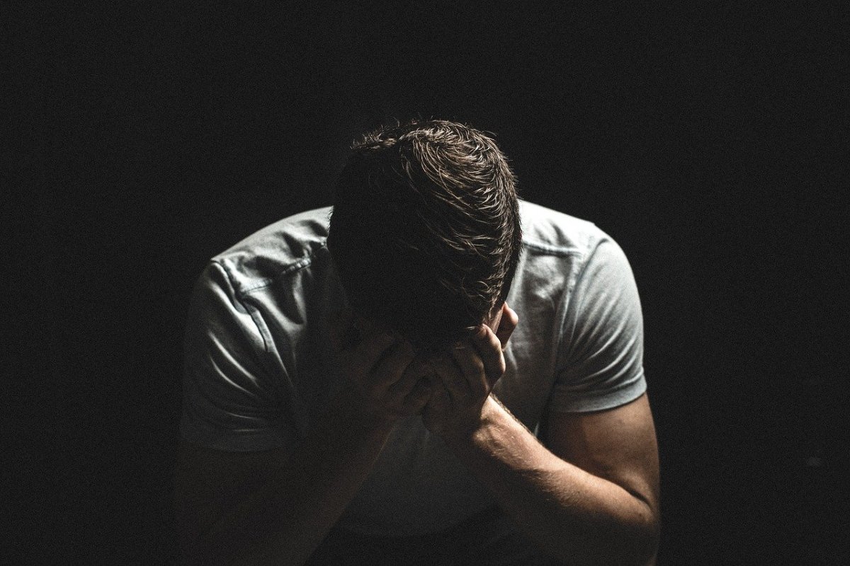 Homens também podem precisar de reposição hormonal 