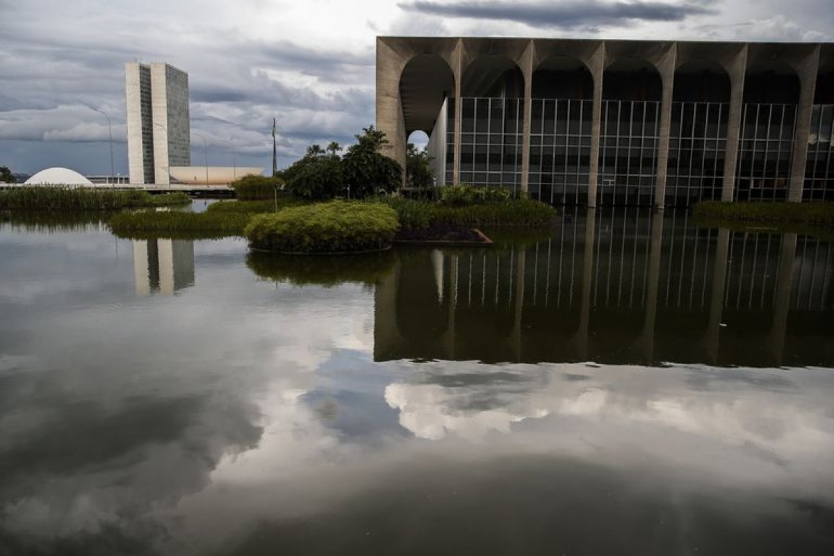 Brasil  diz que fim do acordo Mercosul-UE representa um “claro desincentivo” ao fortalecimento da legislação ambiental