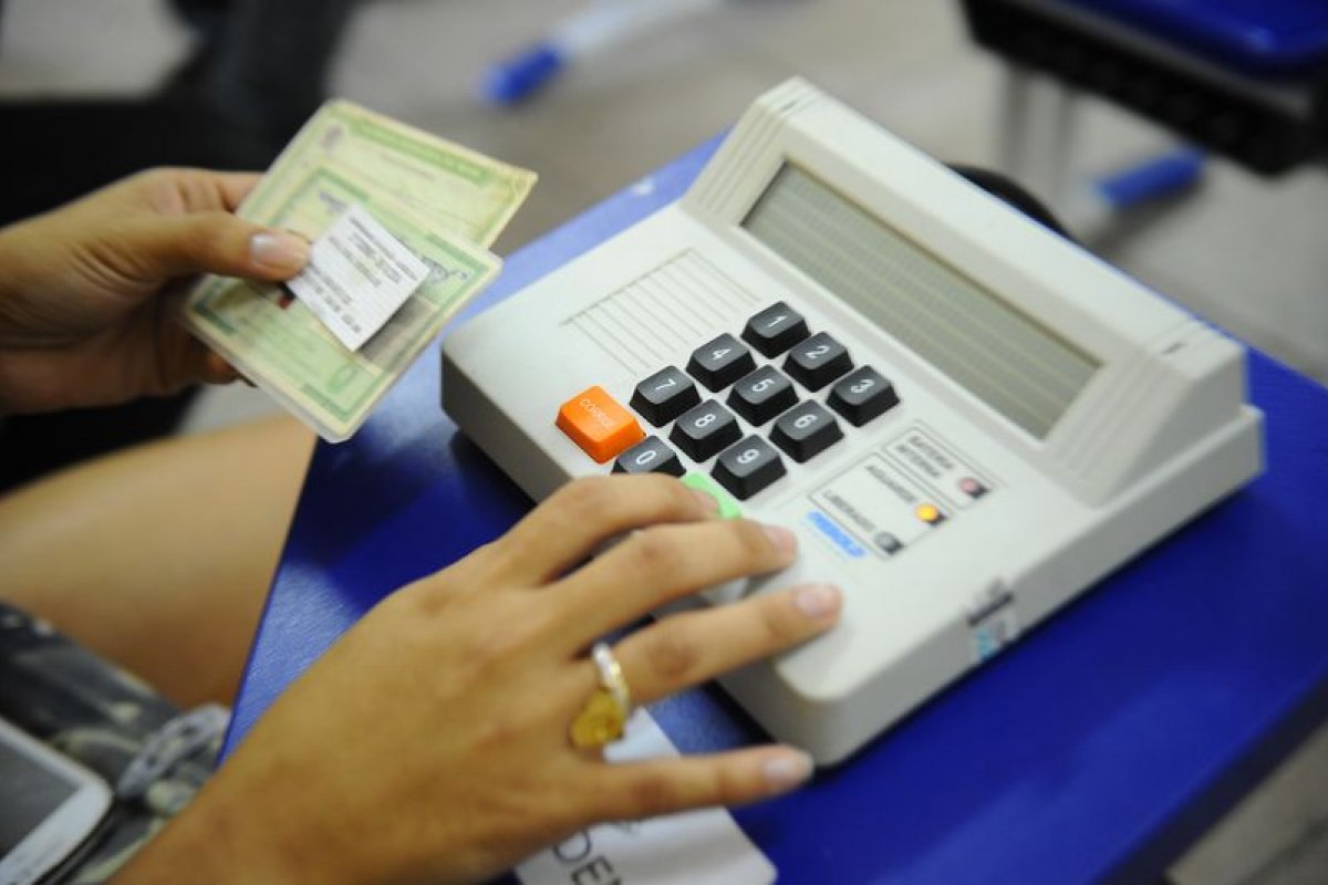 TSE deve criar sistema que irá permitir votação virtual a partir do próximo ano