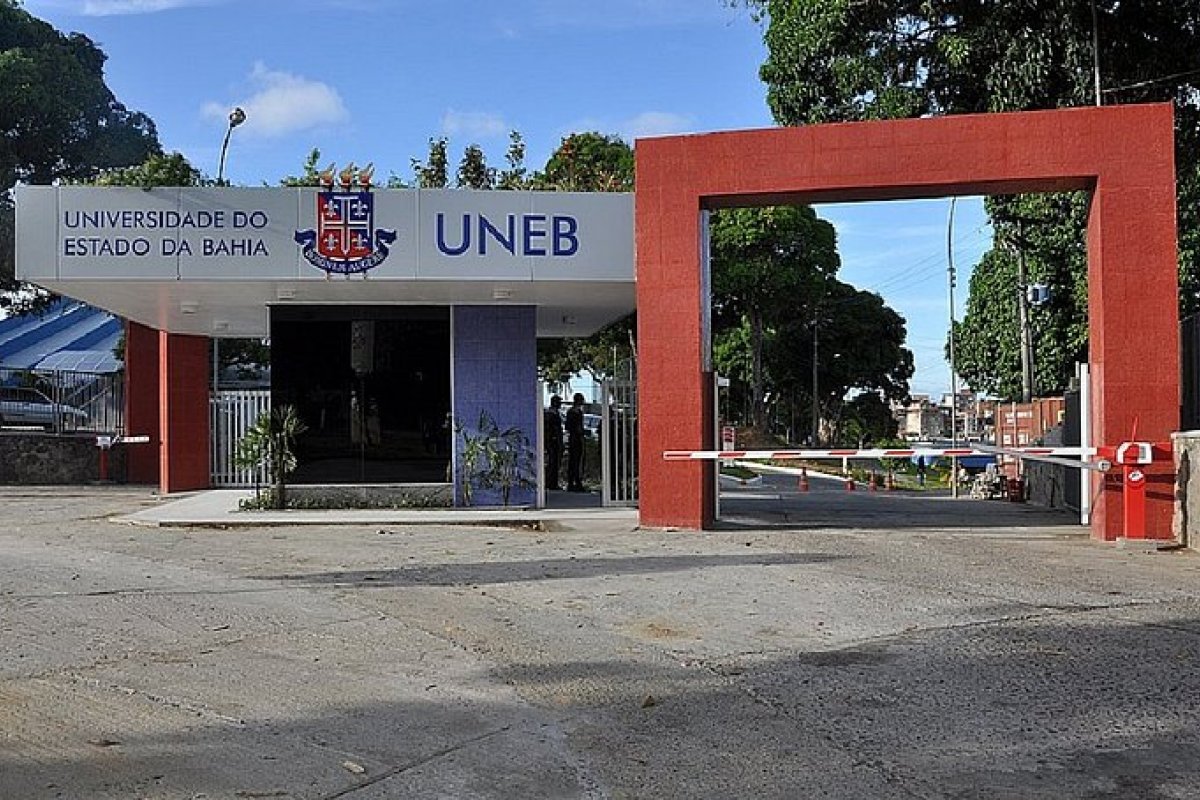 Uneb abre três mil vagas para matrícula especial