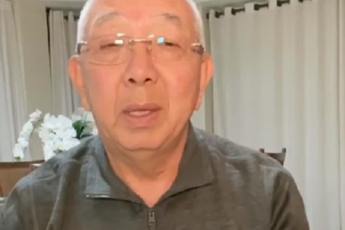 Acusado de estupro, Tadashi Kadomoto se defende nas redes sociais