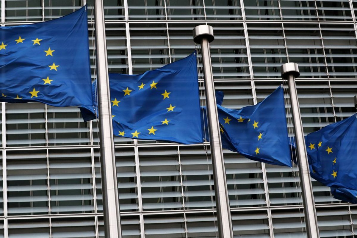 Após reunião da UE, chanceleres testam positivo para Covid-19