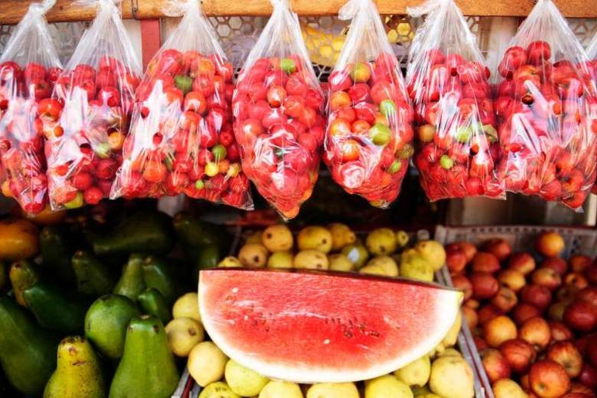 Consumo de frutas, hortaliças e feijão cresce durante a pandemia, diz estudo 