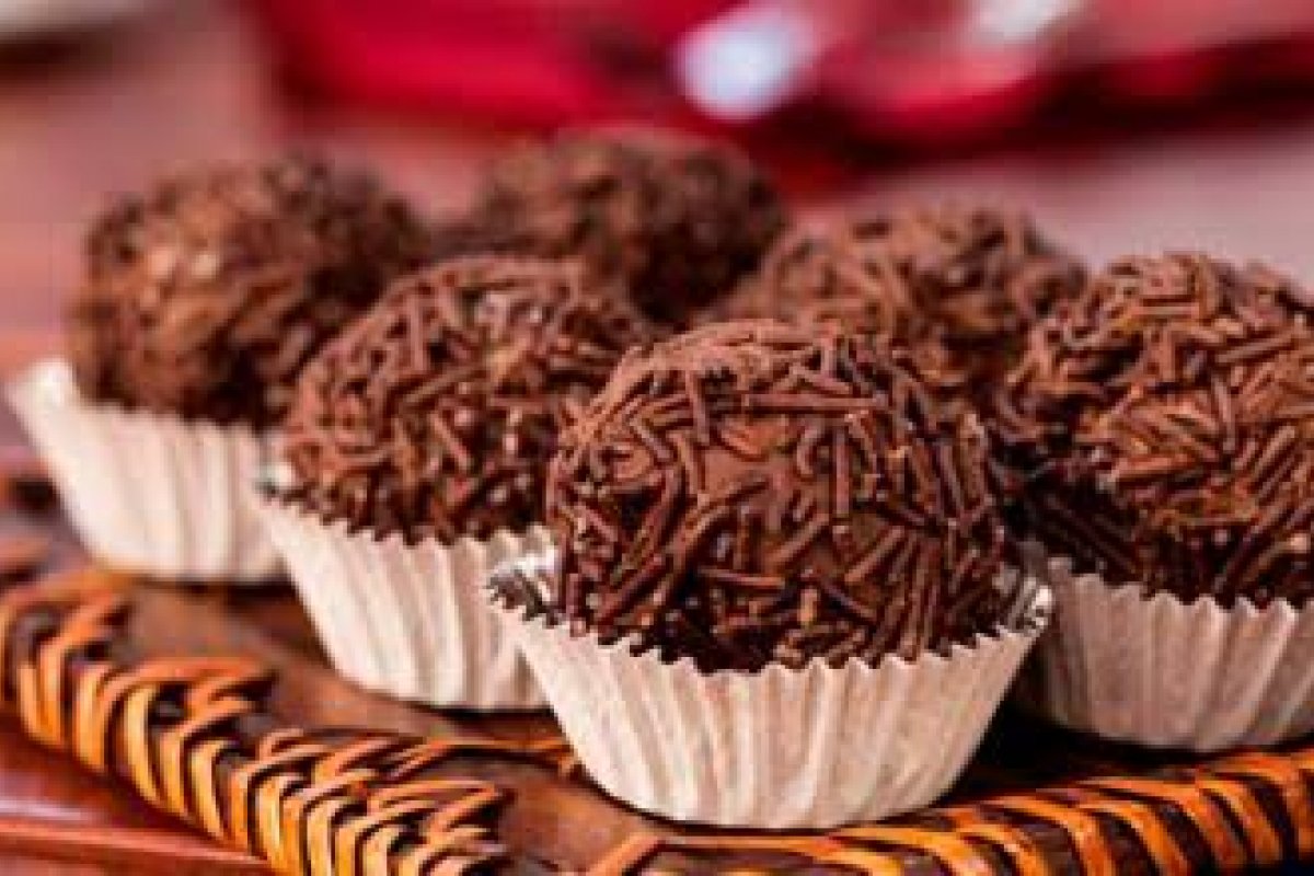Brigadeiro é o prato mais postado no Brasil 