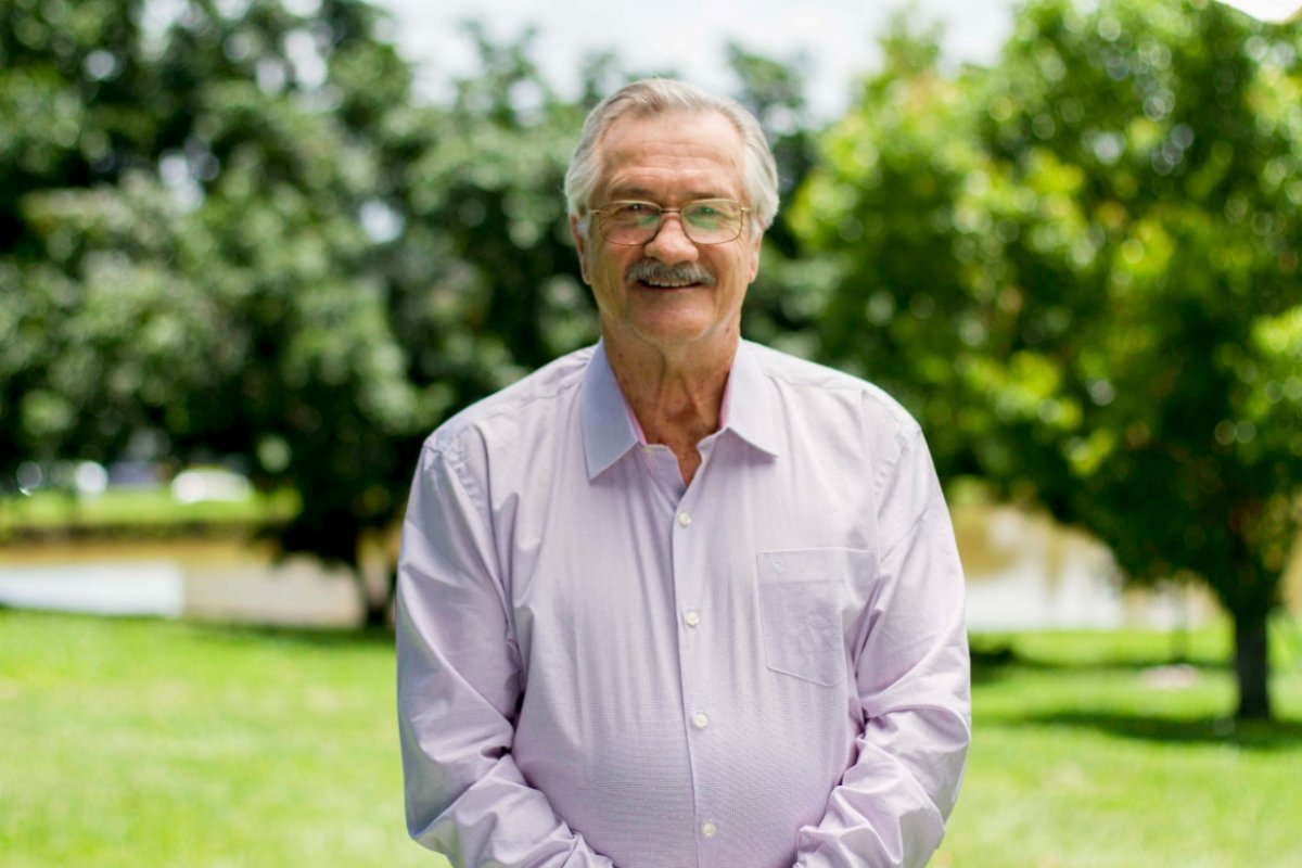 Morre o presidente da Aurora Alimentos, terceiro maior conglomerado agroindustrial do Brasil no setor de carnes 