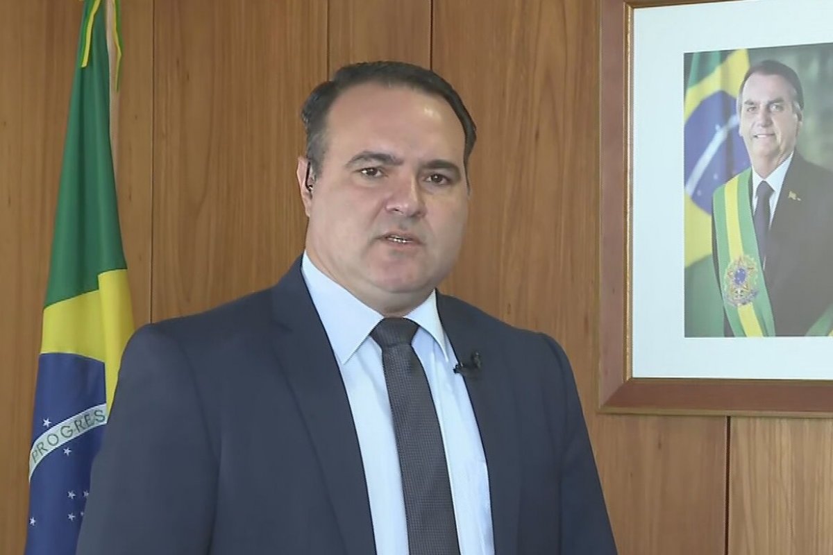 Ministro Jorge Oliveira participa de sabatina para vaga no TCU