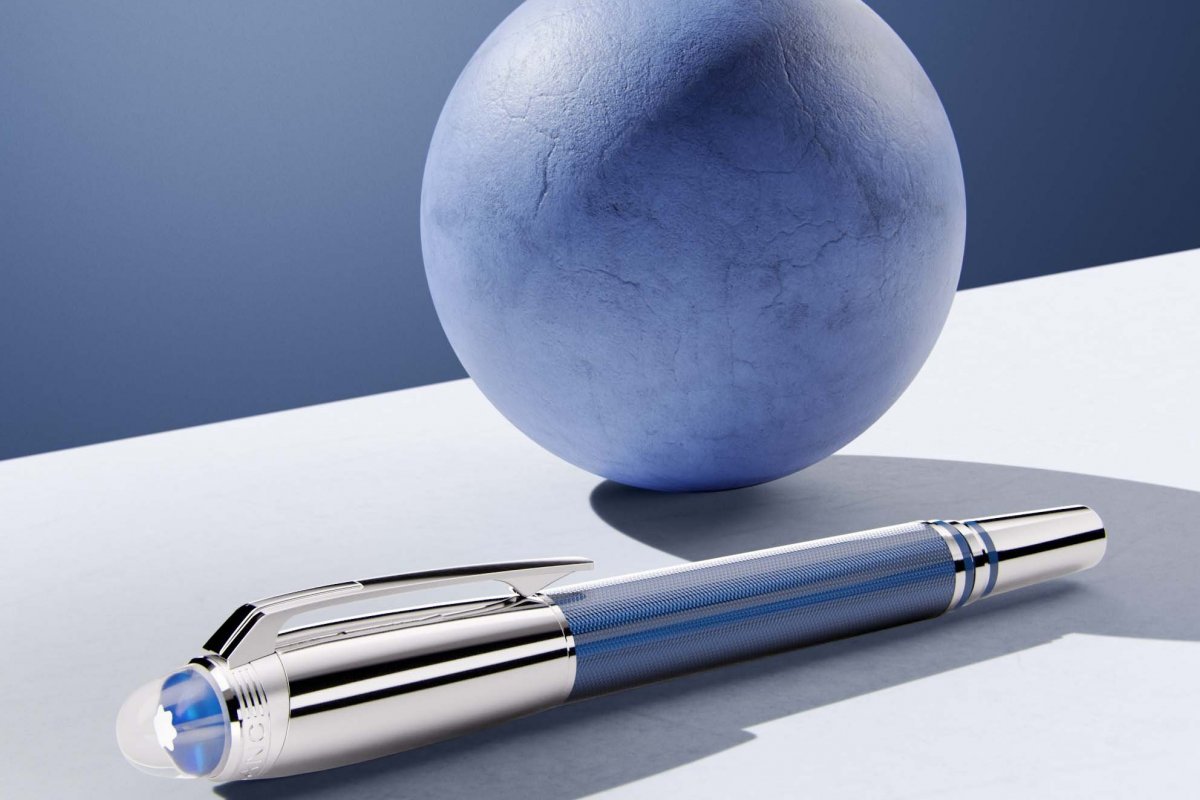 Montblanc apresenta em sua nova coleção uma jornada entre as estrelas vivenciando a beleza azul dos oceanos