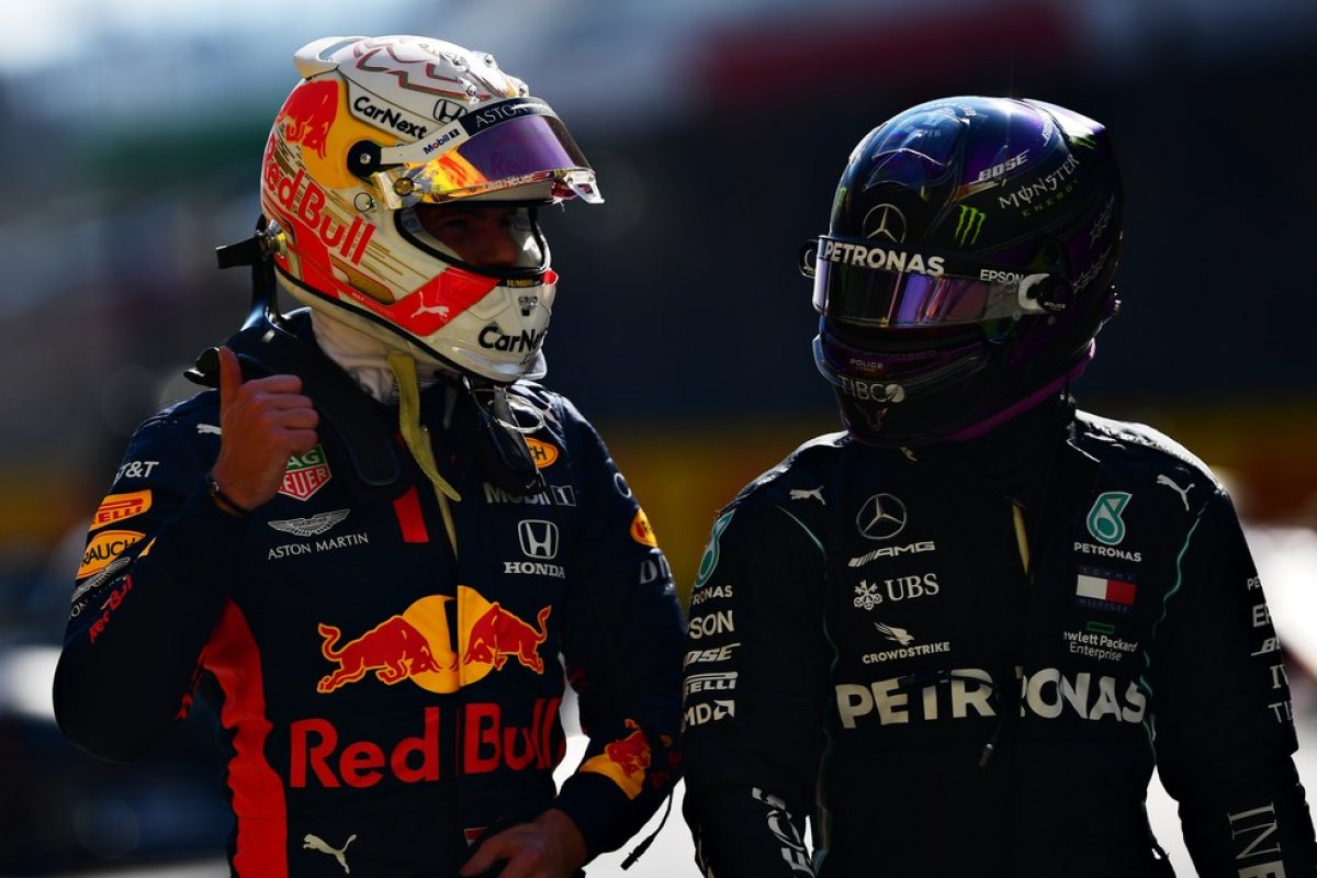 Wolff descarta Mercedes com Hamilton e Verstappen em 2021