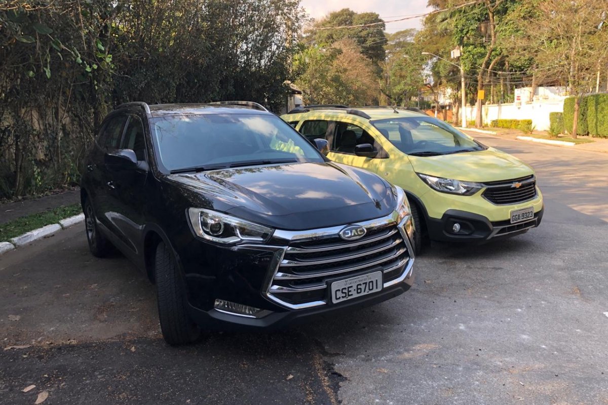 Chevrolet Spin Activ ou JAC T80: duelo entre SUV e a perua 