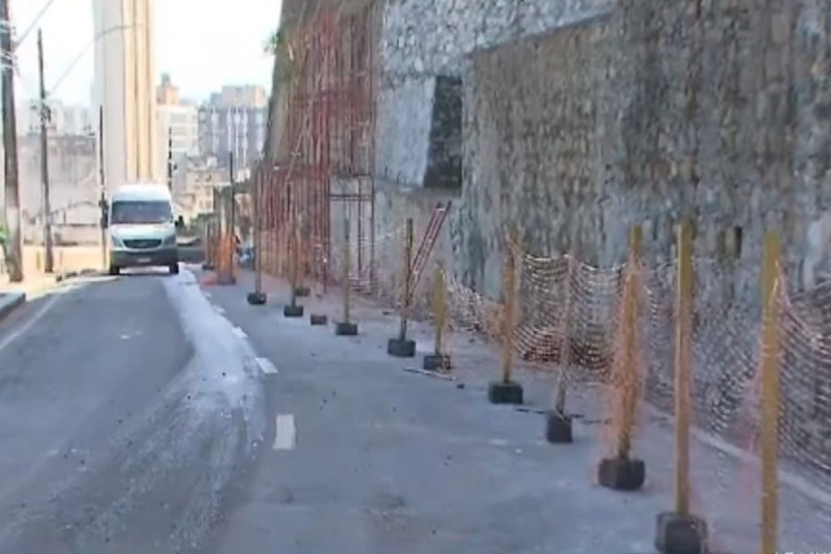 Após interdição para obras, é liberado tráfego na Ladeira da Montanha