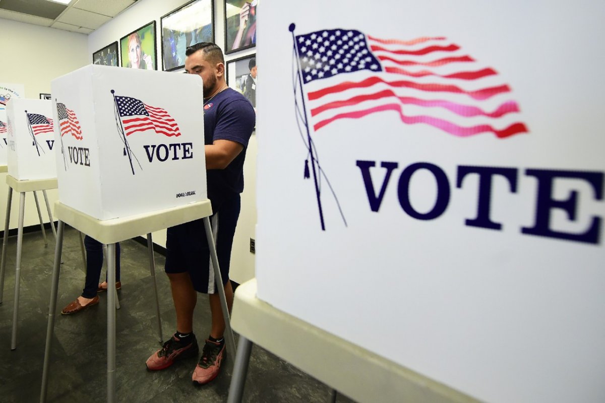 Quase 60 milhões de americanos já votaram antecipadamente nas eleições presidenciais