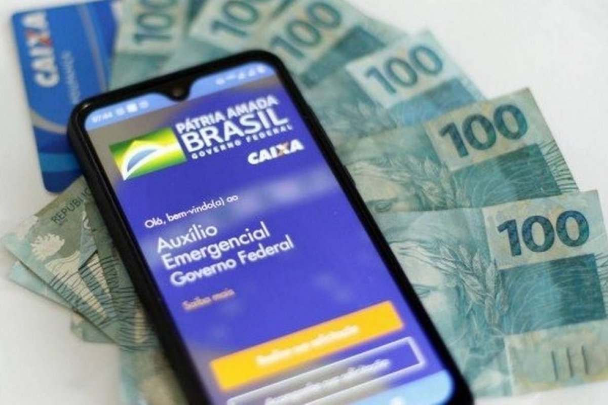 Eleições: quase 11 mil candidatos com patrimônio acima de R$ 300 mil receberam auxílio, diz TCU