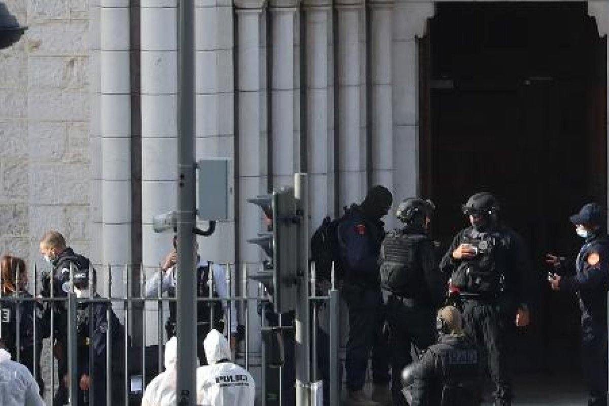 Ataque deixa mortos e feridos na Basílica de Nice, na França