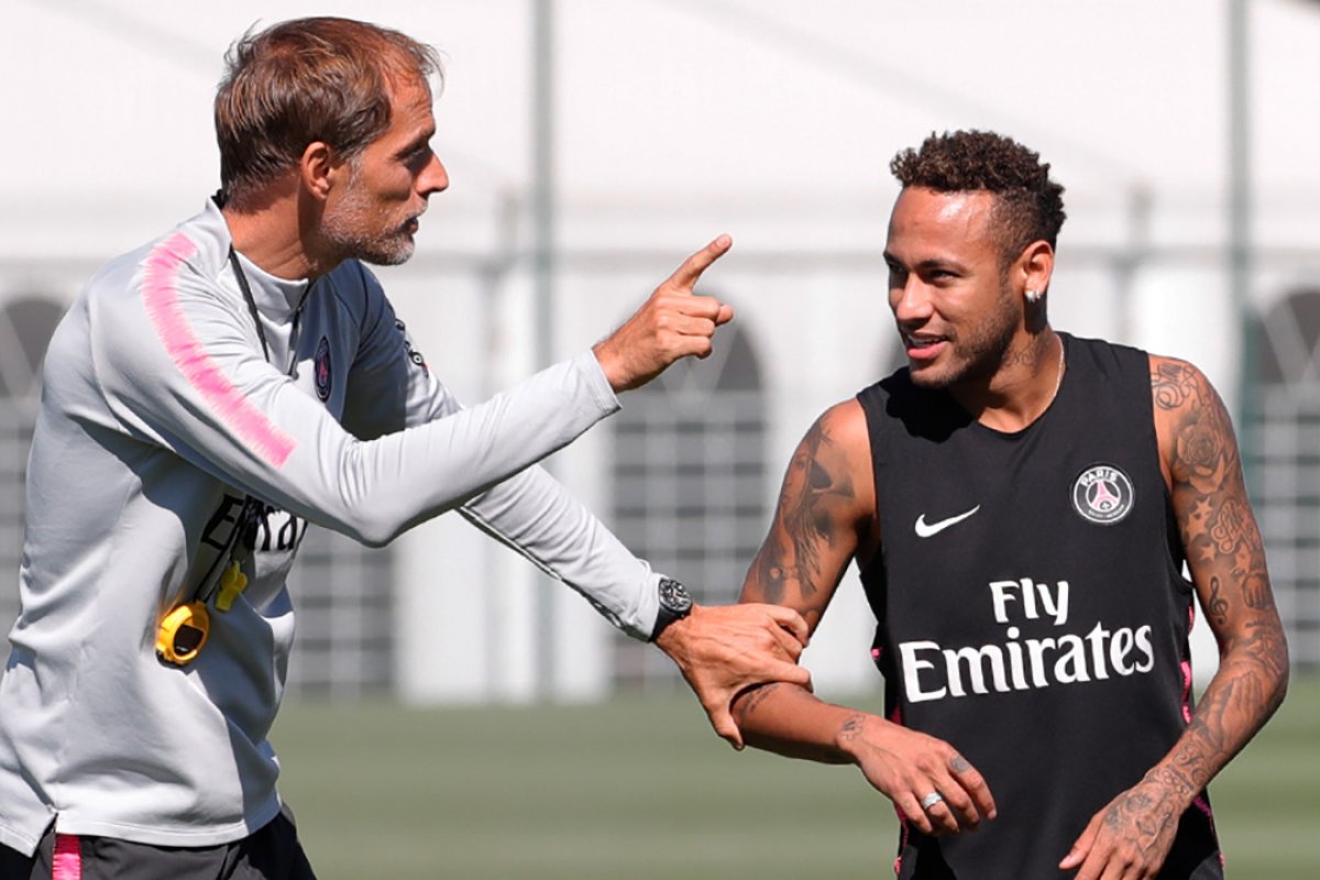 Neymar não deve jogar pelo Brasil nas eliminatórias, pois 'passaria mensagem ruim', diz Tuchel
