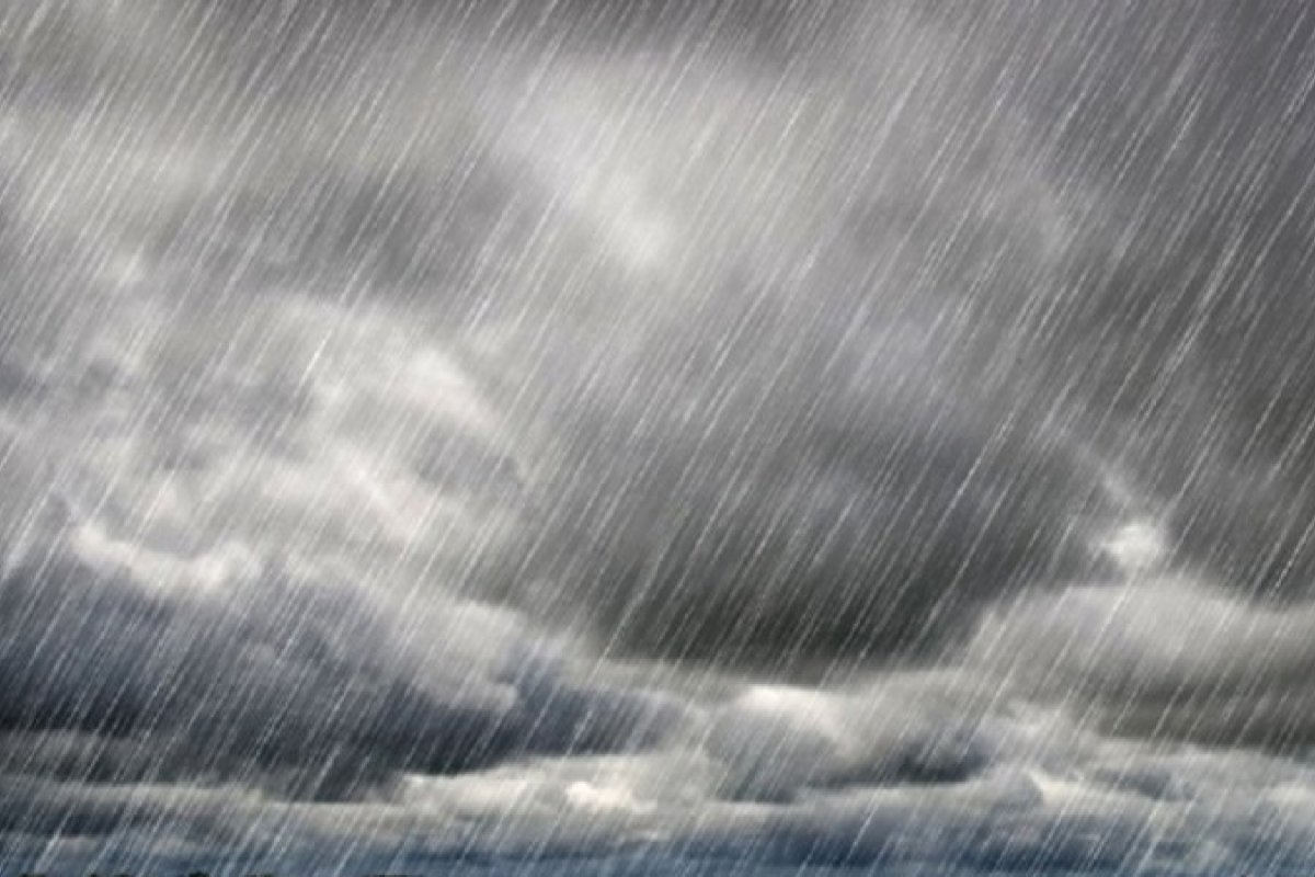 Feriado em Salvador e na região metropolitana tem céu nublado e chuva forte