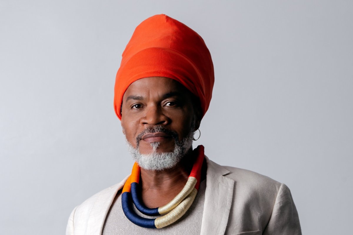 Carlinhos Brown participa da conferência magistral de abertura do  VII Congresso Ibero-Americano de Cultura