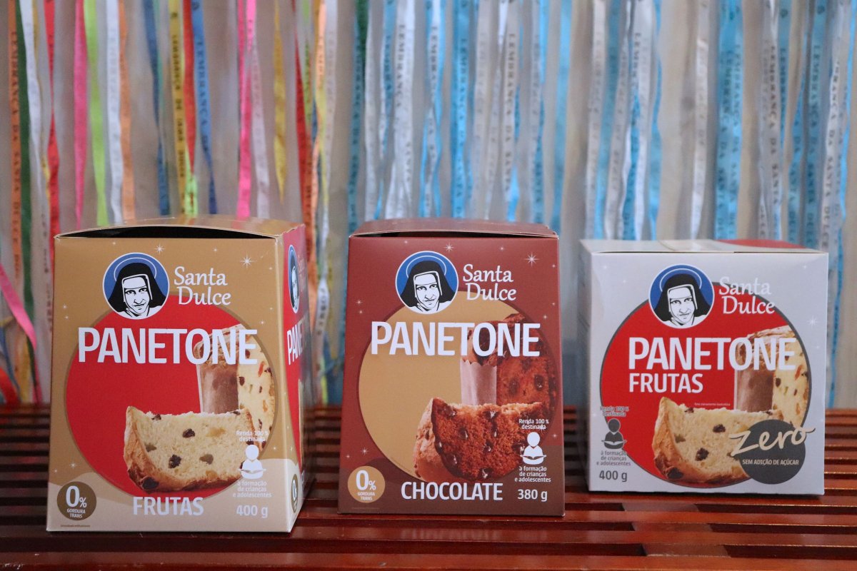 Obras Sociais Irmã Dulce iniciam produção  do Panetone Santa Dulce para o Natal 2020