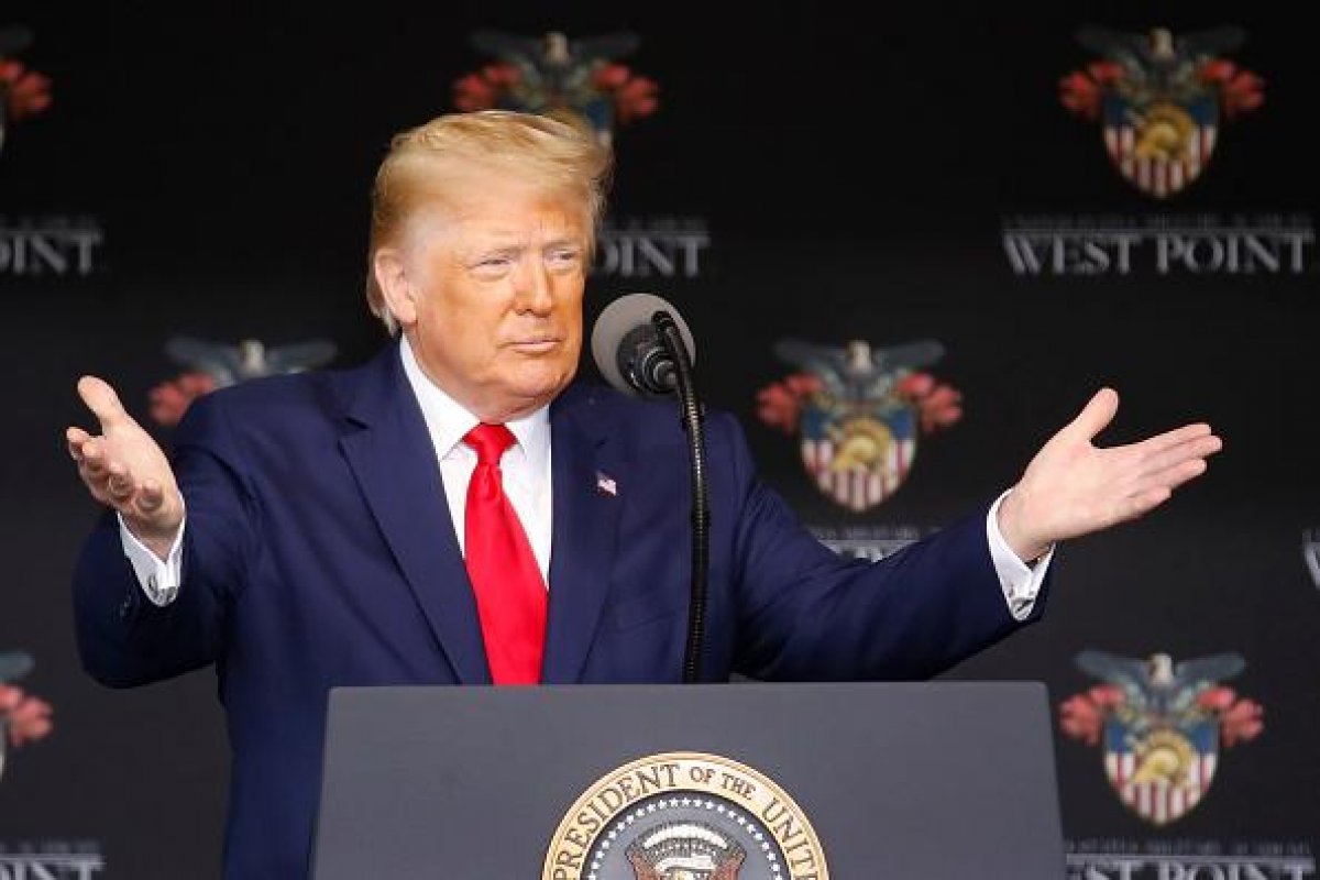 Em meio à apuração das eleições, Trump oficializa saída do Acordo de Paris
