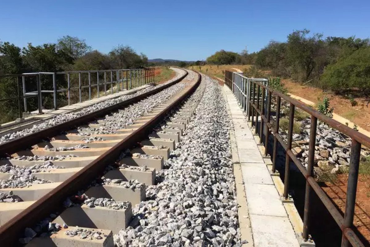 Ministro da Infraestrutura anuncia plano do governo de conectar FIOL, FICO e Norte-Sul
