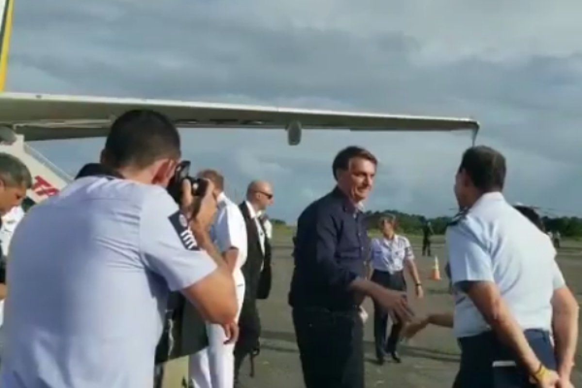 Vídeo: Após visita em  Piranhas, em Alagoas, Bolsonaro chega a Paulo Afonso
