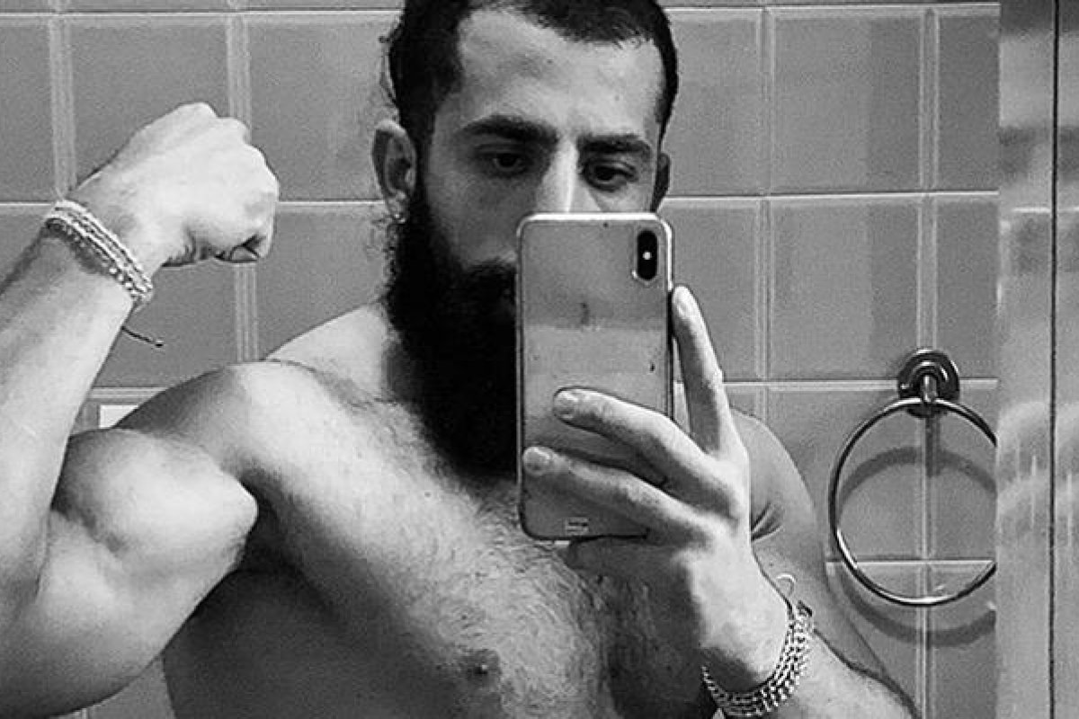 Ex-BBB Kaysar Dadour exibe abdômen trincado e agita a web 
