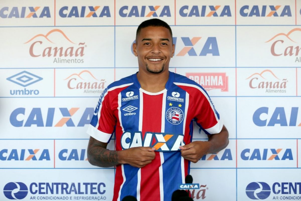 Gregore e Elias desfalcam o Bahia contra o Fortaleza