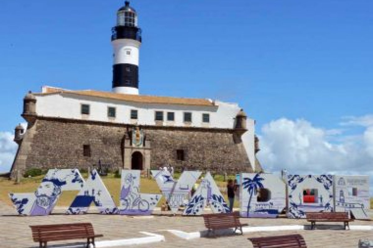 Após período de isolamento, Farol da Barra será reaberto ao público