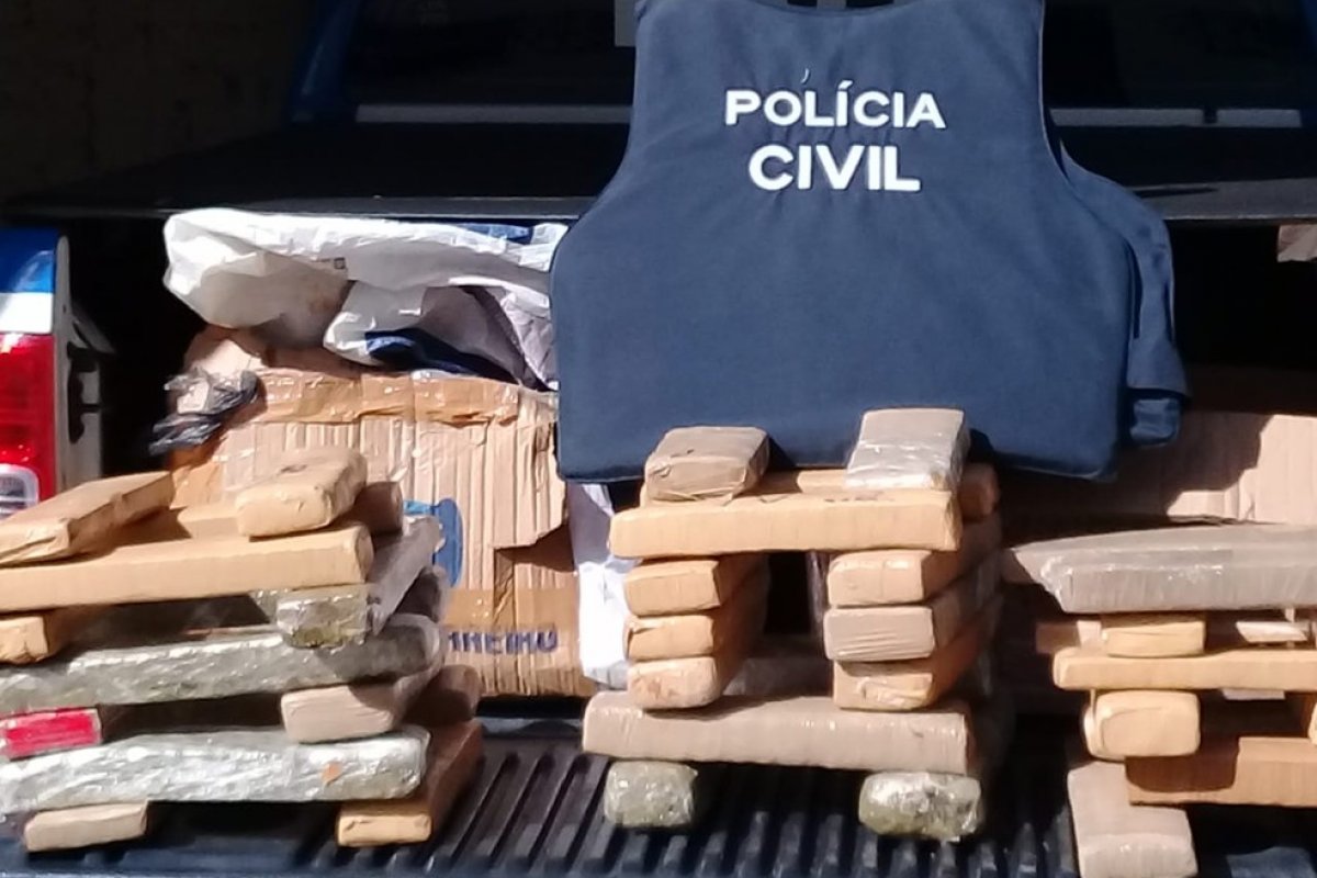 Polícia apreende 40 kg de maconha no sudoeste da Bahia