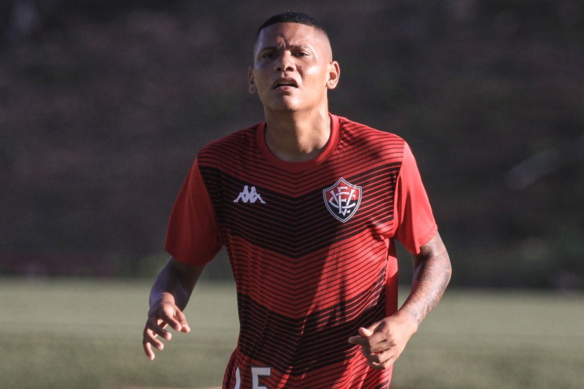 Vitória mira na partida contra a Ponte Preta após triunfo em cima do Figueirense