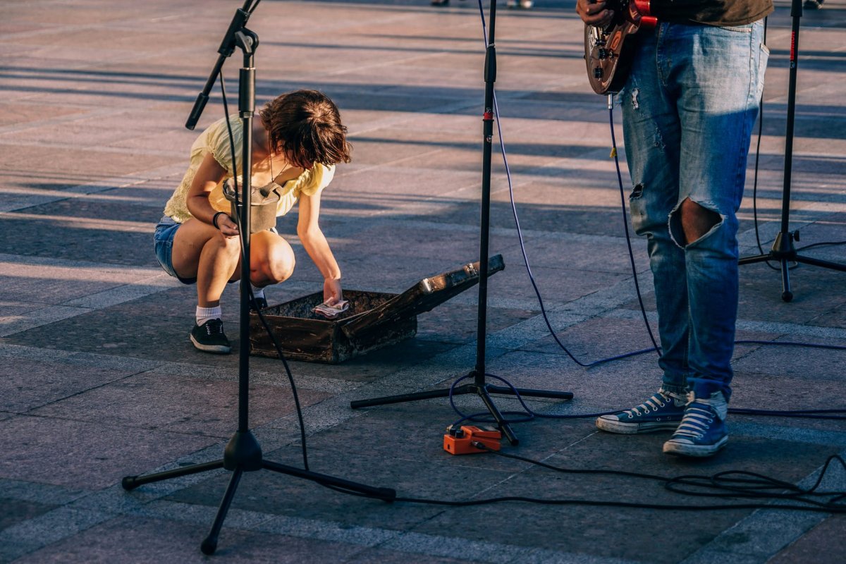 Artistas de rua podem ganhar projeto que regulamenta profissão