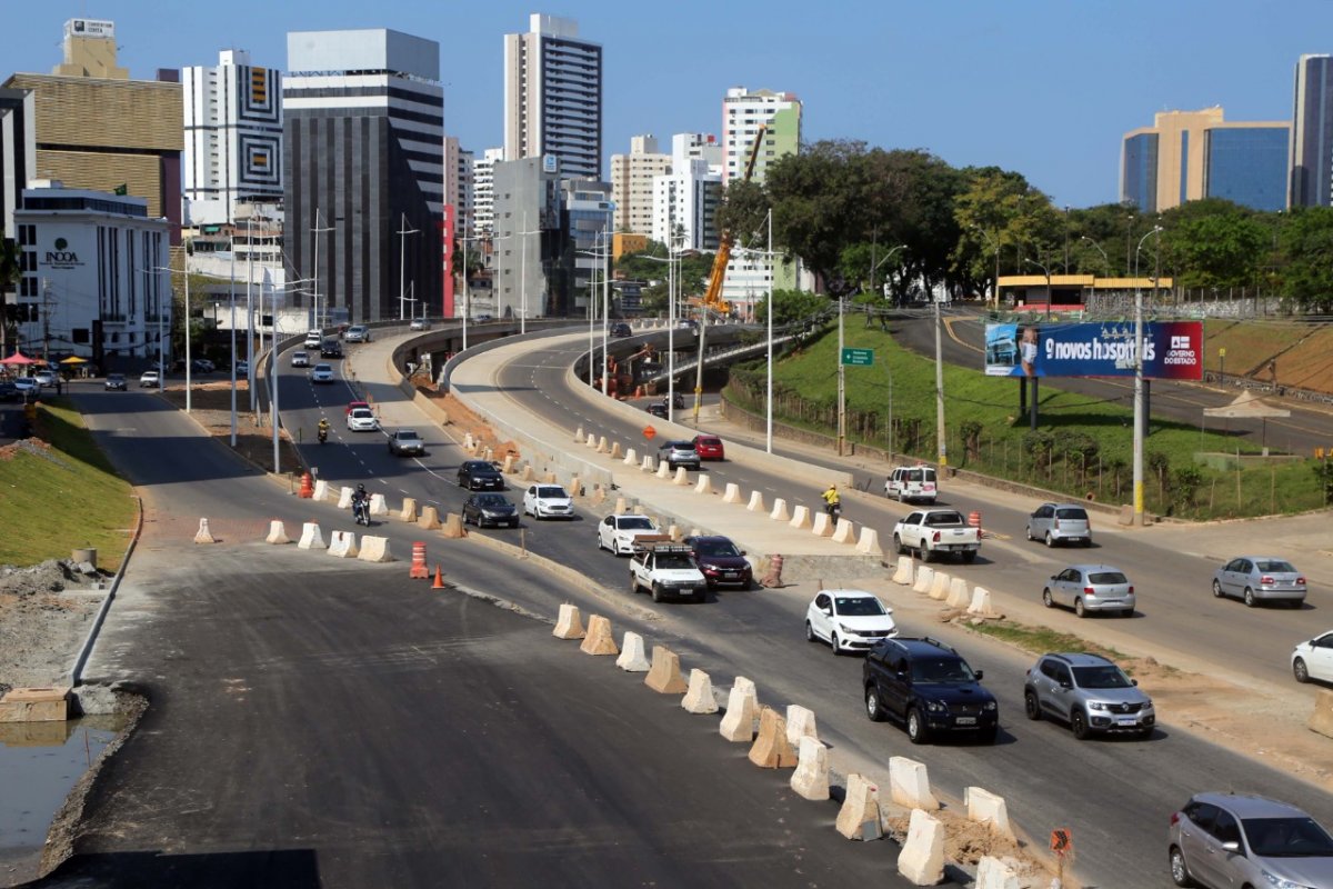 Tráfego na Av. ACM terá mudanças a partir desta terça-feira (17)