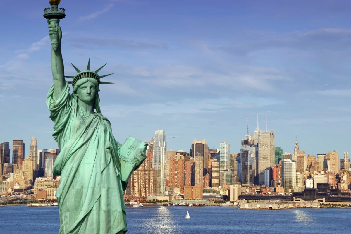 Covid-19: prefeito de Nova York decreta fechamento de escolas para conter avanço do vírus