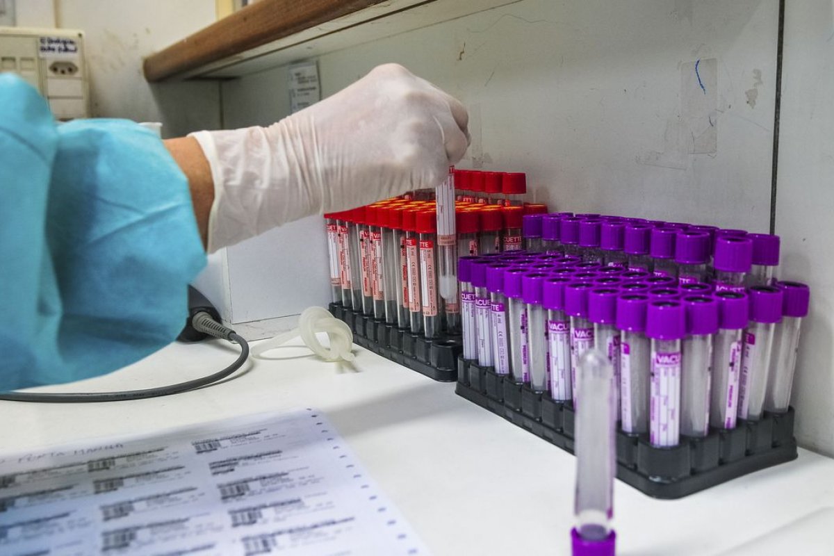 Confira os últimos dados atualizados da pandemia desta quinta-feira (19)