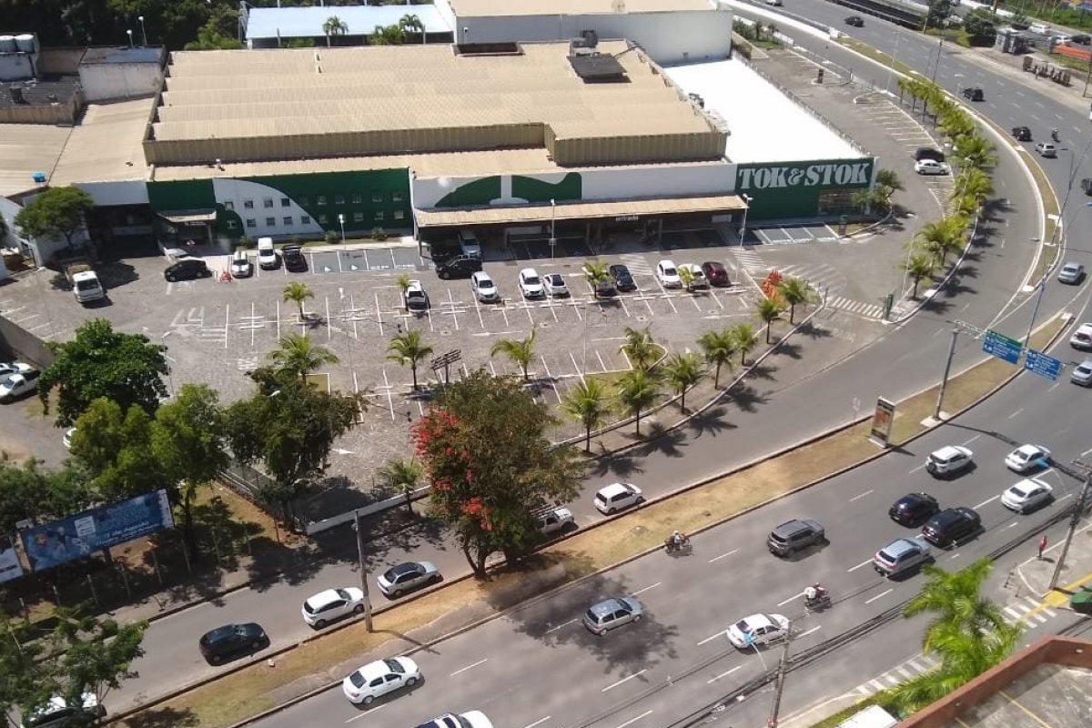 Boletim de trânsito: confira as vias com tráfego intenso na manhã desta segunda-feira (5)