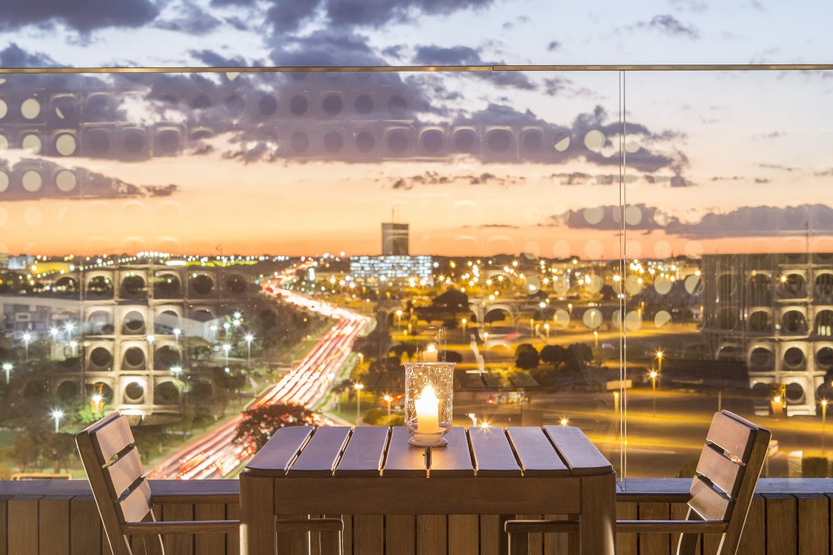 Hotel em Brasília é reconhecido pela Rooftop Guide por ter um dos 7 melhores rooftops do Brasil